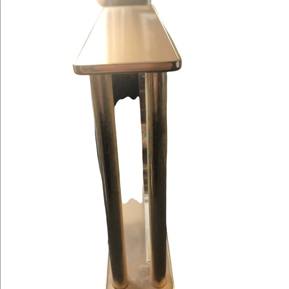 VTG Seth Thomas Desktop Small Clock Roman Numerals Gold  Plexiglass  6X6 Works - Picture 4 of 4